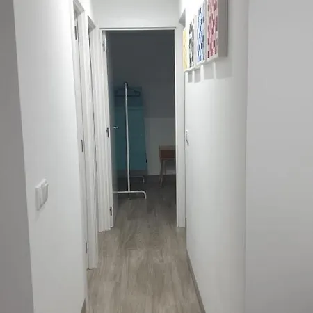 Piso A 2 Min De Calle San Miguel * Torremolinos